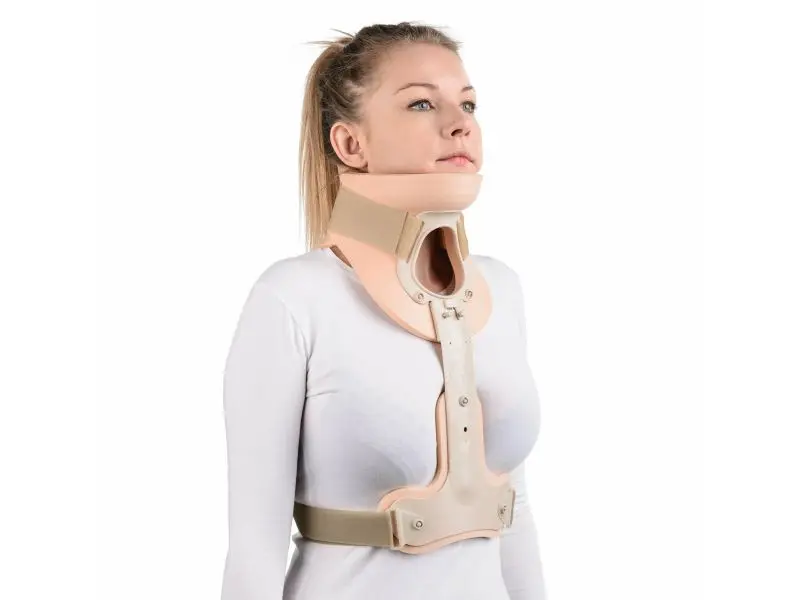 QMED COLLAR STARK STABILIZER Polokorzetová hrudná ortéza